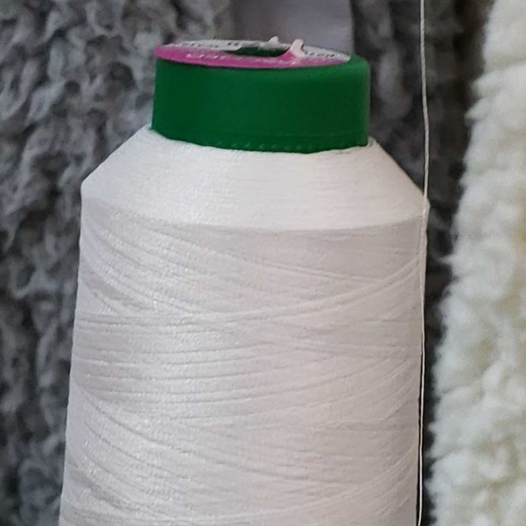 Monogrammed Luxury Sherpa Pullover WITH PATCH - Picture 8 of 8